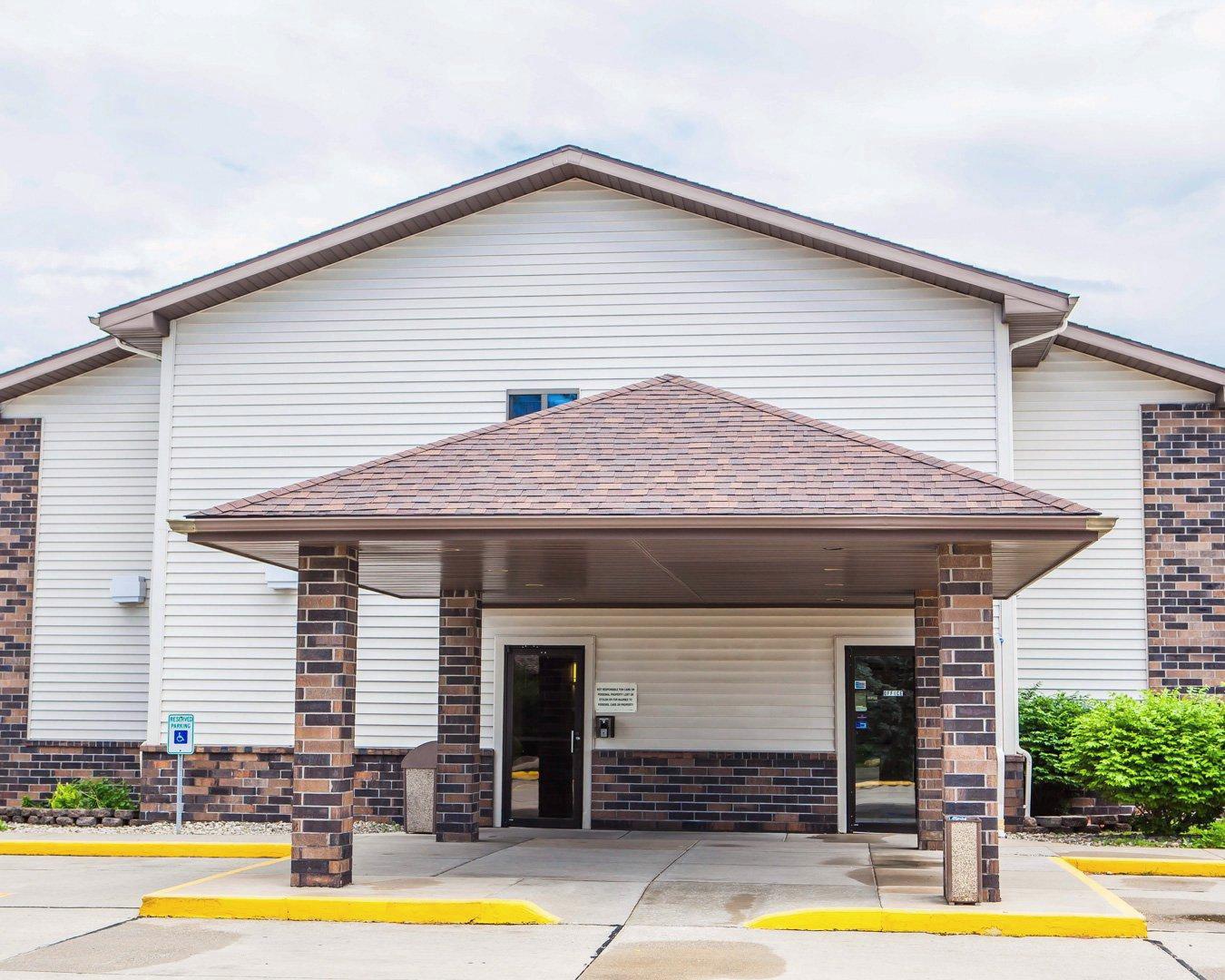 Quality Inn Galesburg Near Us Highway 34 And I-74 Exterior photo