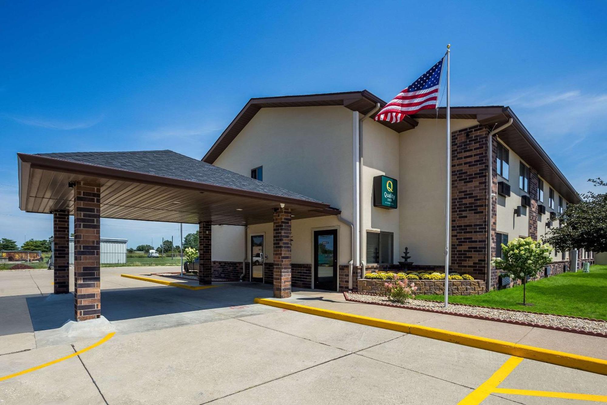 Quality Inn Galesburg Near Us Highway 34 And I-74 Exterior photo