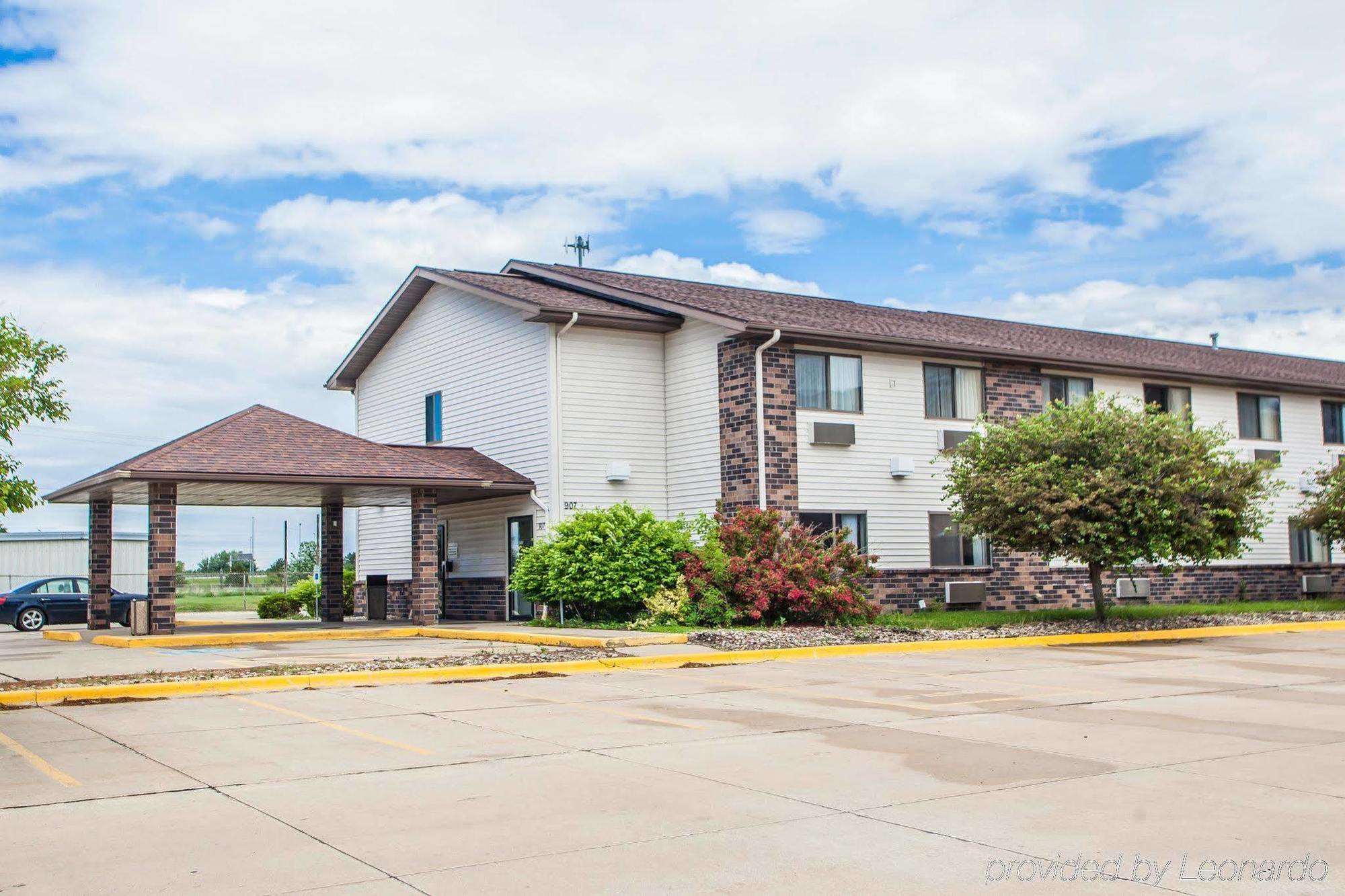 Quality Inn Galesburg Near Us Highway 34 And I-74 Exterior photo